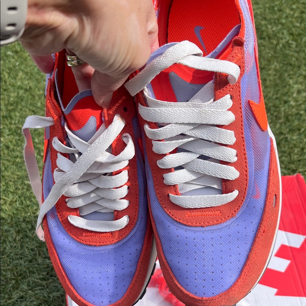Nike Orange & Lavender Low-Top Sneakers with White Accents - Picture 5 of 9